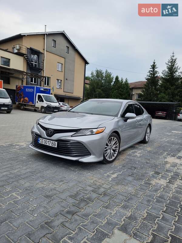Toyota Camry 2018