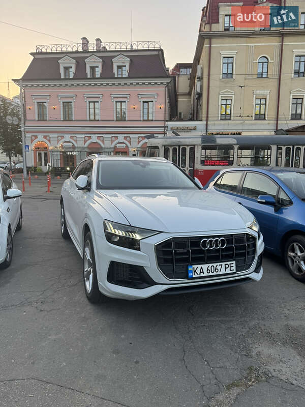Audi-51