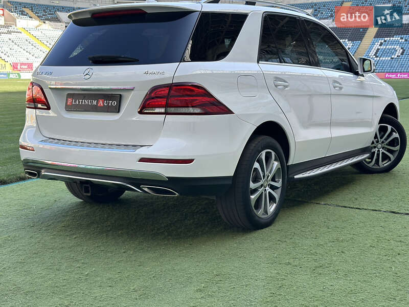 Mercedes-Benz GLE-Class 2016