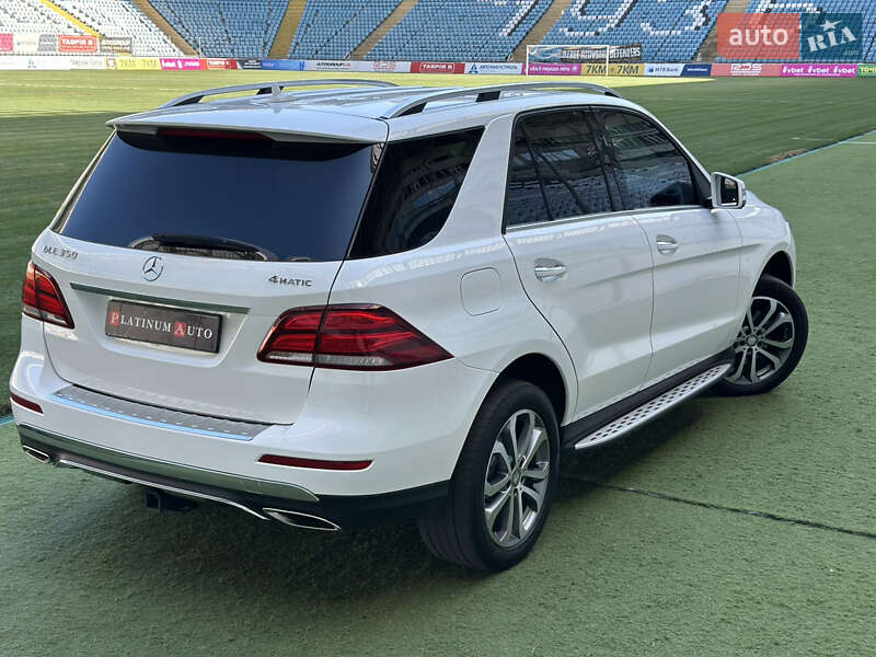 Mercedes-Benz GLE-Class 2016