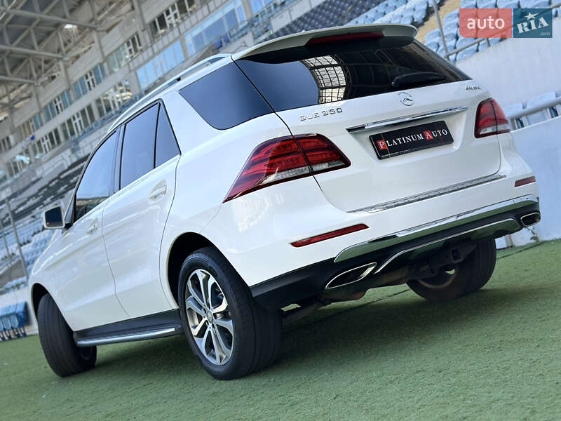 Mercedes-Benz GLE-Class 2016