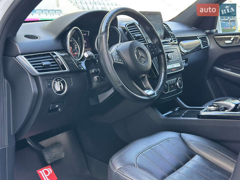 Mercedes-Benz GLE-Class 2016