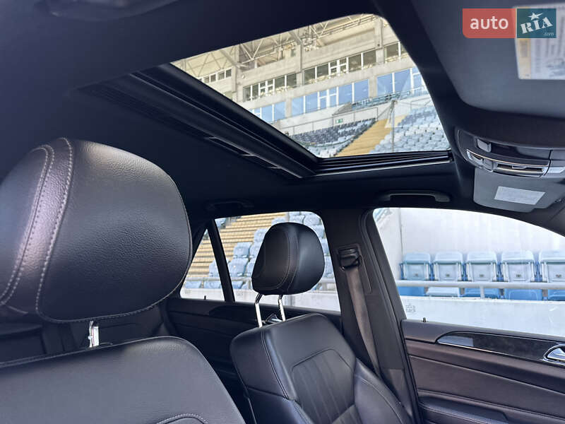 Mercedes-Benz GLE-Class 2016