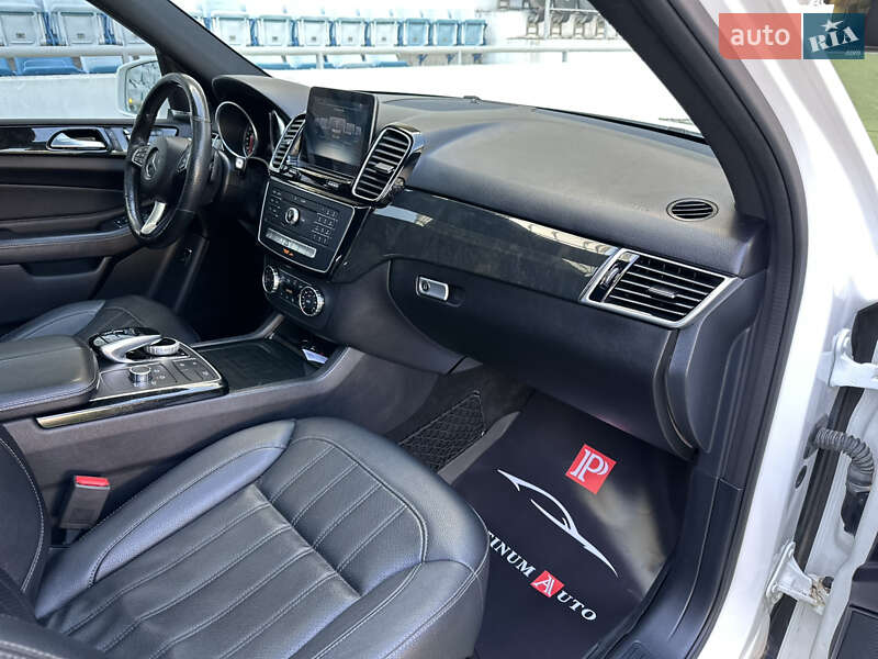 Mercedes-Benz GLE-Class 2016