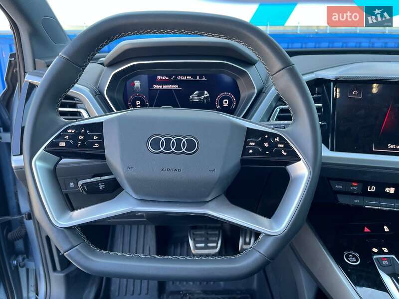 Audi Q4 e-tron 2023