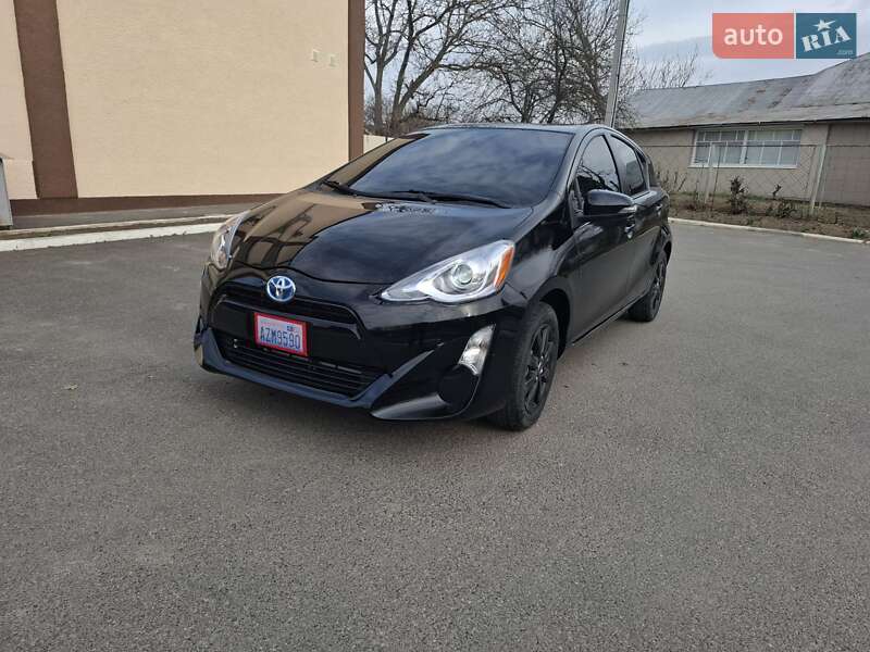 Toyota Prius 2016
