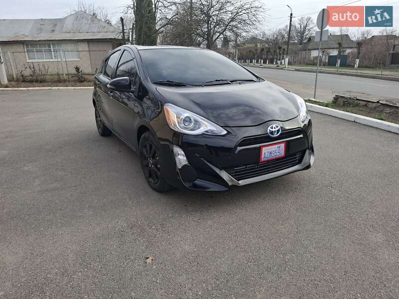 Toyota Prius 2016