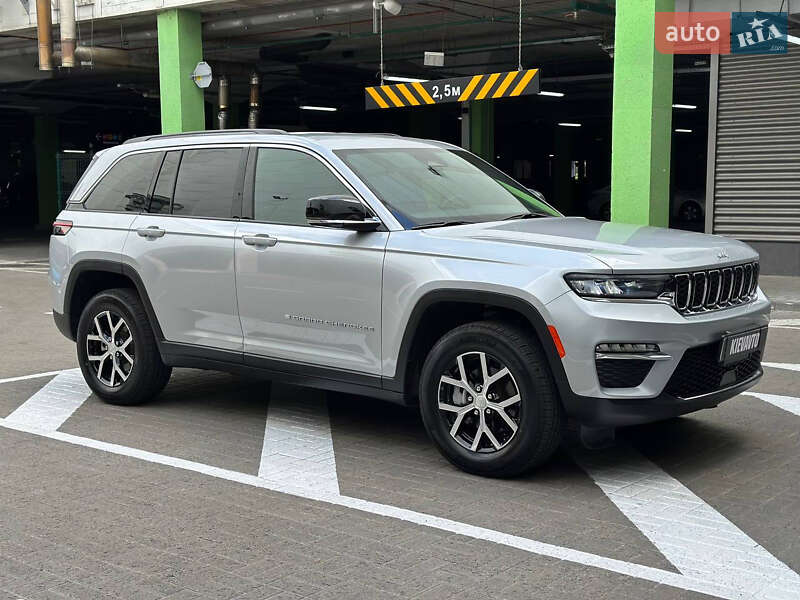 Jeep Grand Cherokee 2023