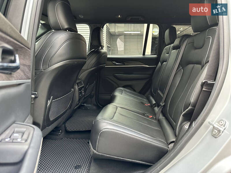 Jeep Grand Cherokee 2023