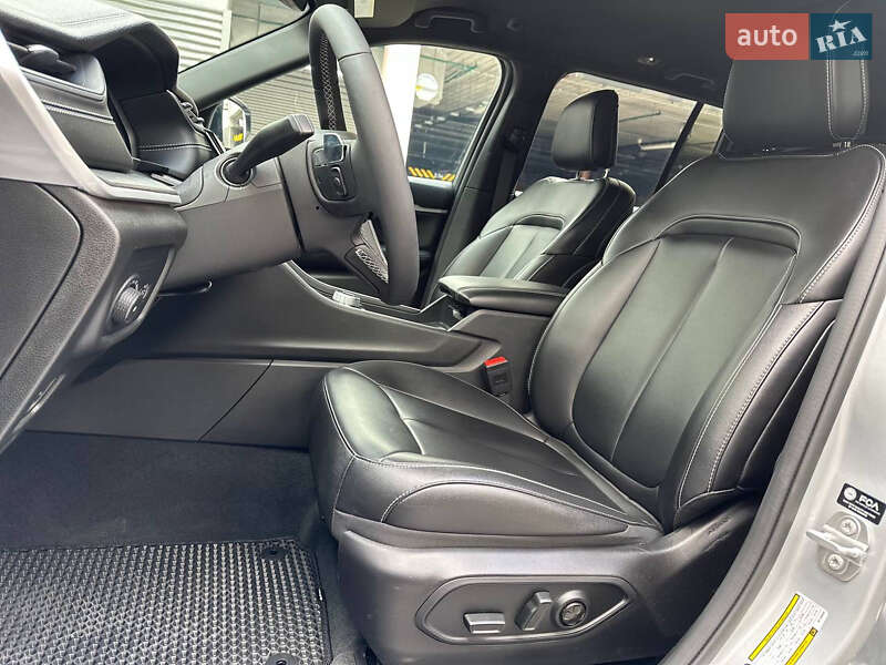 Jeep Grand Cherokee 2023