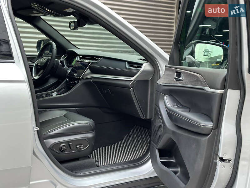 Jeep Grand Cherokee 2023