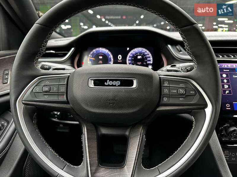 Jeep Grand Cherokee 2023