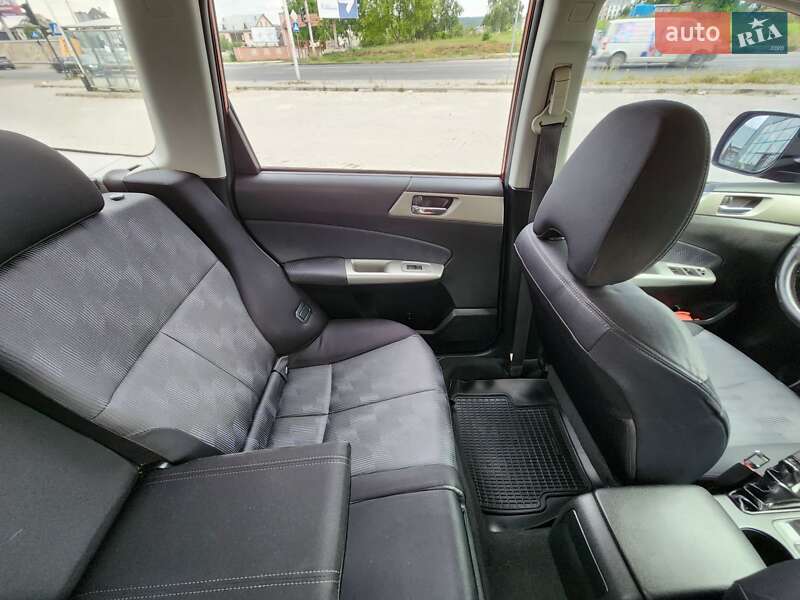 Subaru Forester 2009