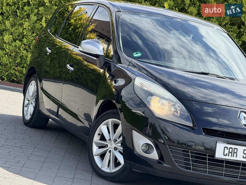 Renault Grand Scenic 2010