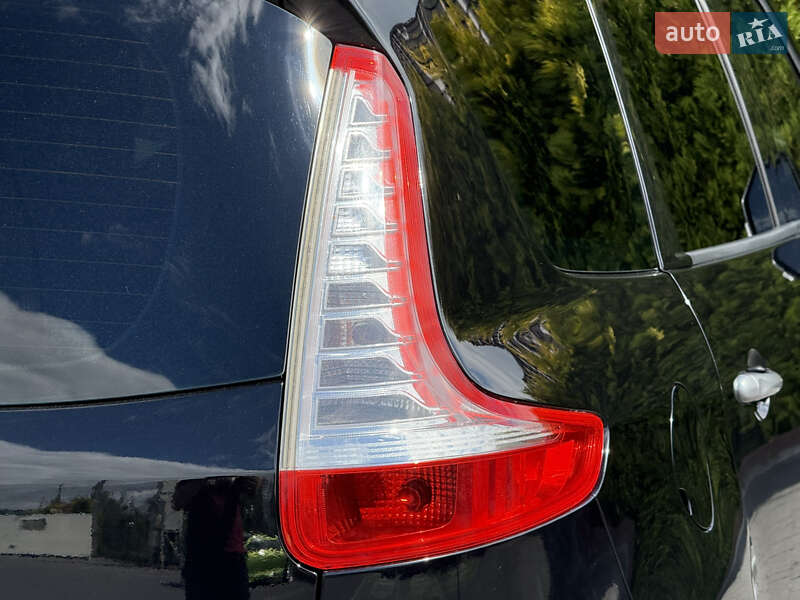 Renault Grand Scenic 2010