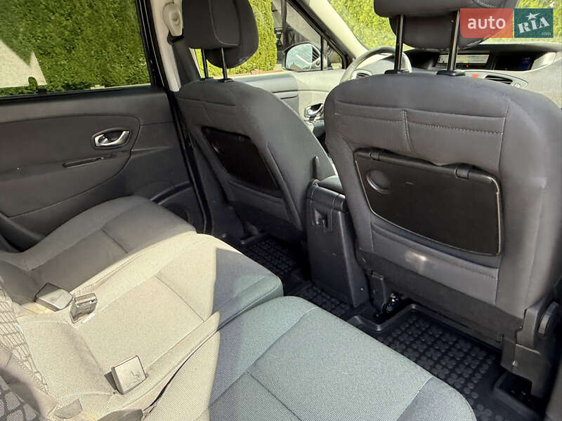 Renault Grand Scenic 2010