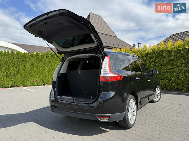 Renault Grand Scenic 2010