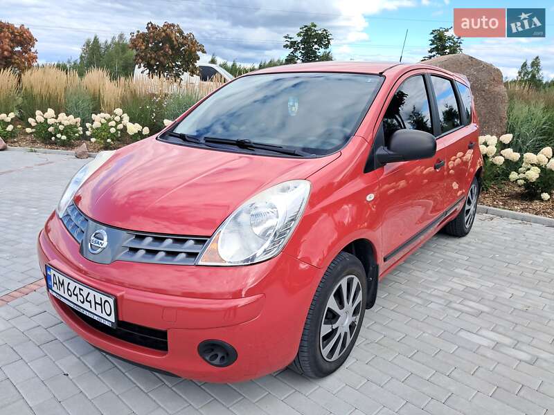 Nissan-19
