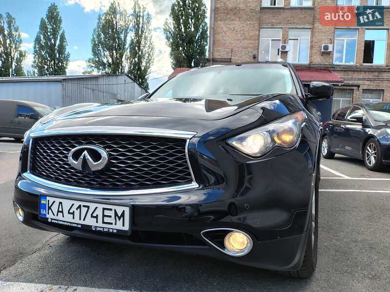 Infiniti-5