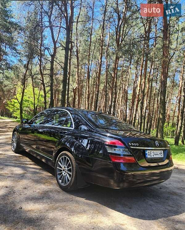 Mercedes-Benz S-Class 2007