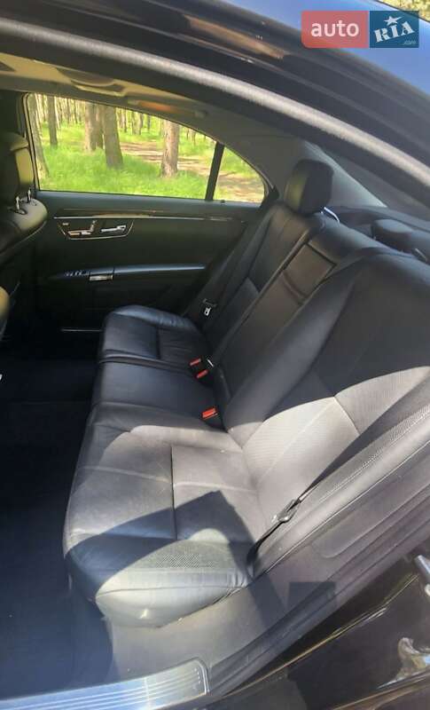 Mercedes-Benz S-Class 2007