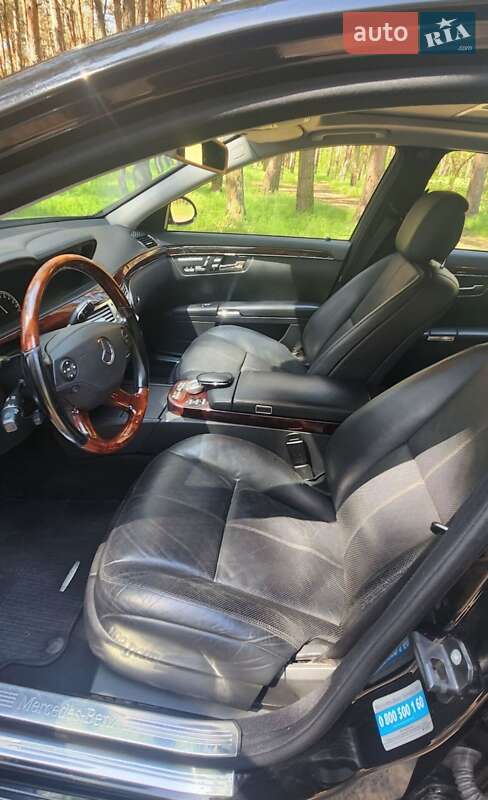 Mercedes-Benz S-Class 2007