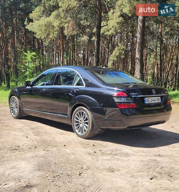 Mercedes-Benz S-Class 2007