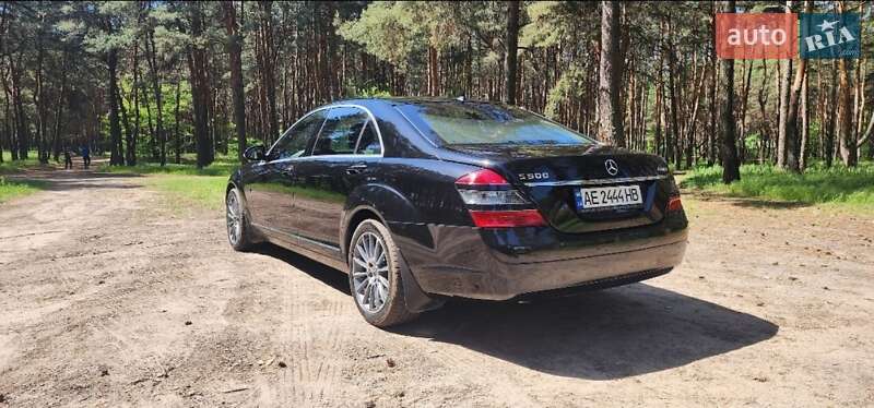 Mercedes-Benz S-Class 2007