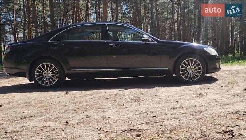 Mercedes-Benz S-Class 2007