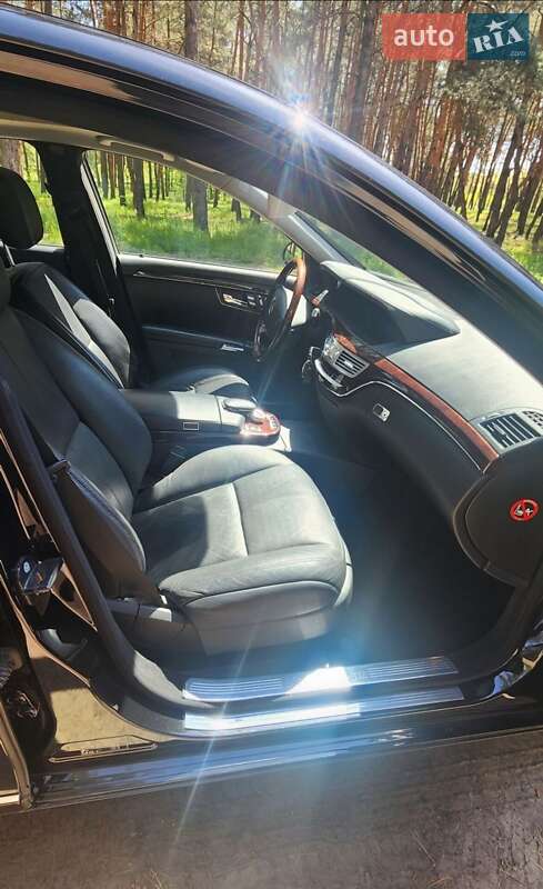 Mercedes-Benz S-Class 2007