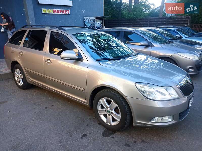 Skoda-7