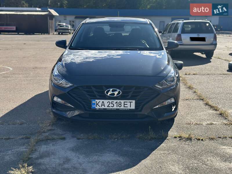 Hyundai-3