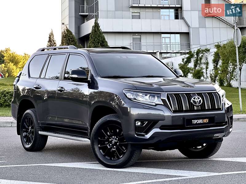 Toyota Land Cruiser Prado 2021