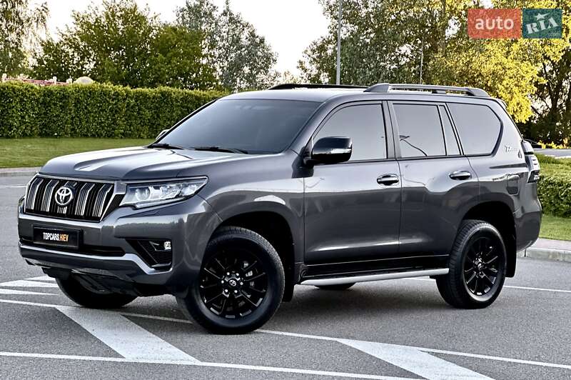 Toyota Land Cruiser Prado 2021