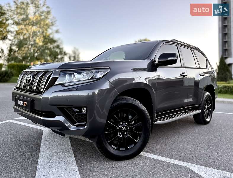 Toyota Land Cruiser Prado 2021