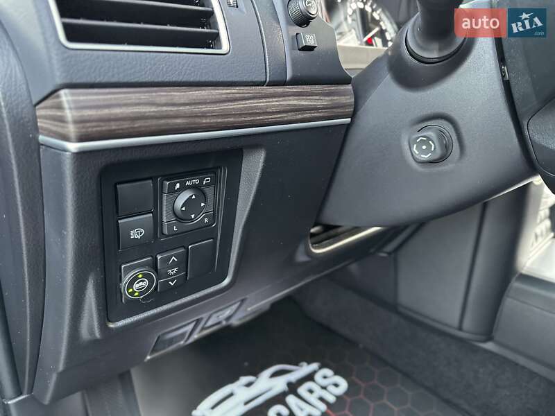 Toyota Land Cruiser Prado 2021