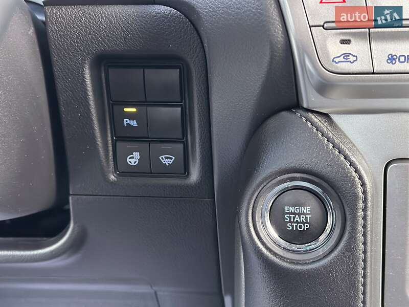 Toyota Land Cruiser Prado 2021