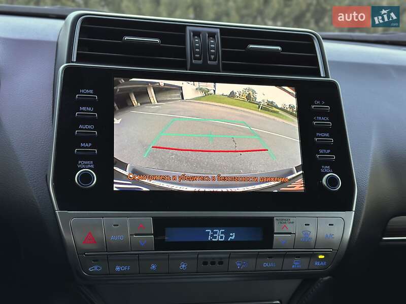 Toyota Land Cruiser Prado 2021