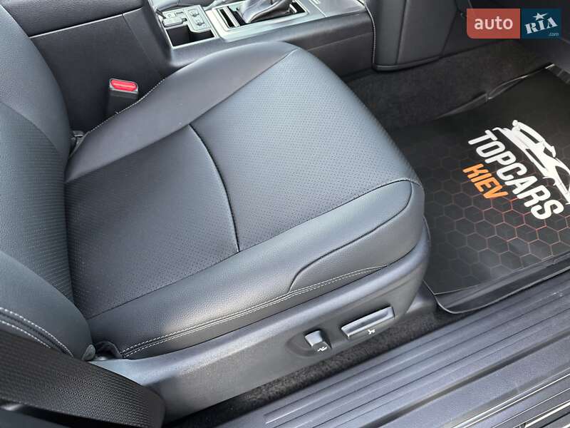 Toyota Land Cruiser Prado 2021