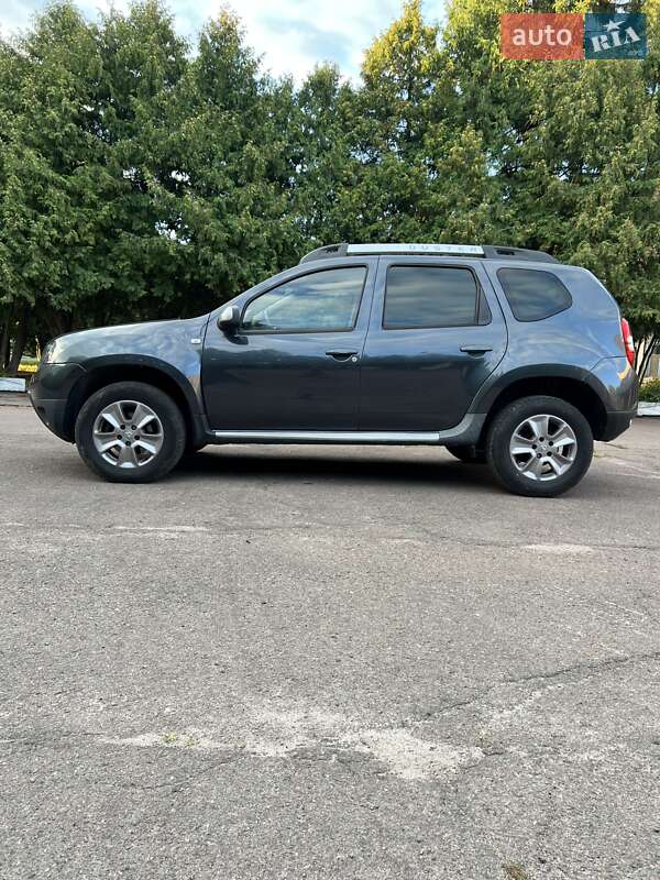 Dacia Duster 2014