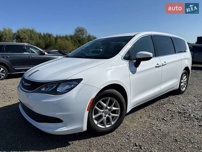 Chrysler Pacifica 2017