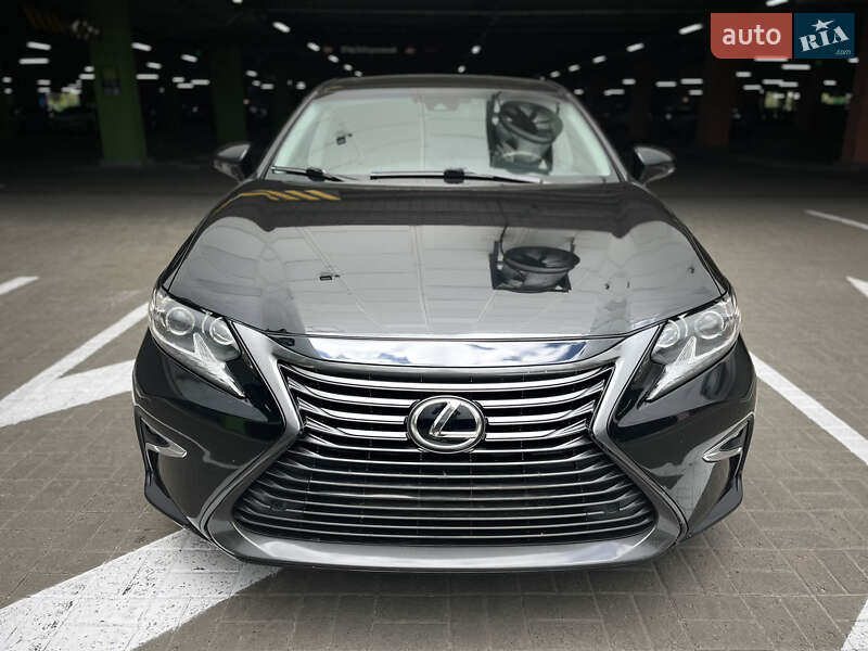 Lexus-14