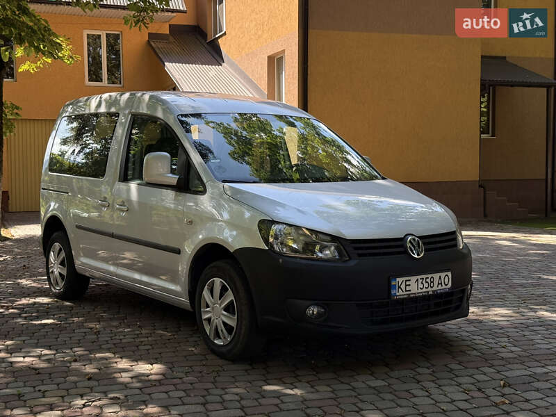 Volkswagen Caddy 2011
