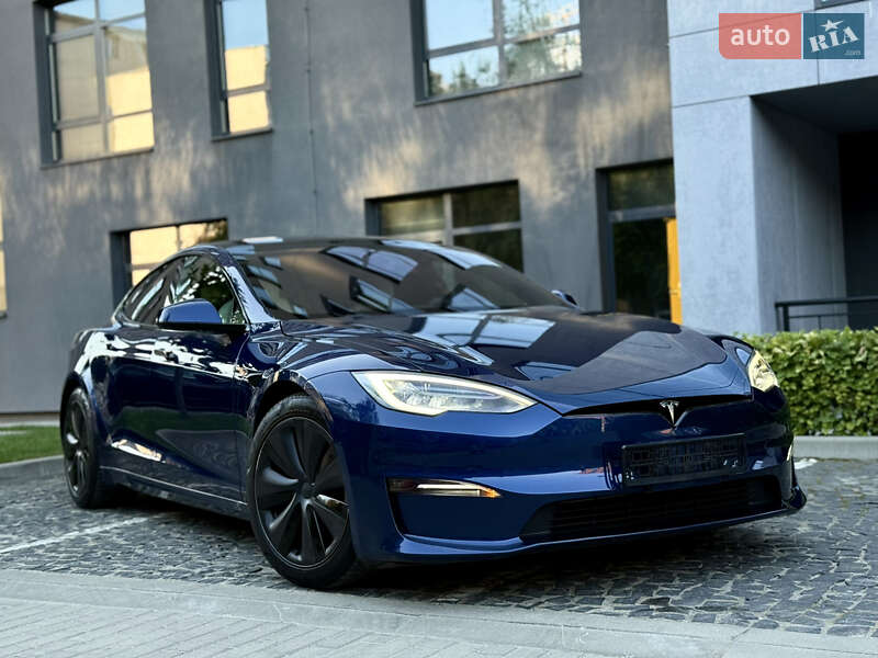 Tesla-6