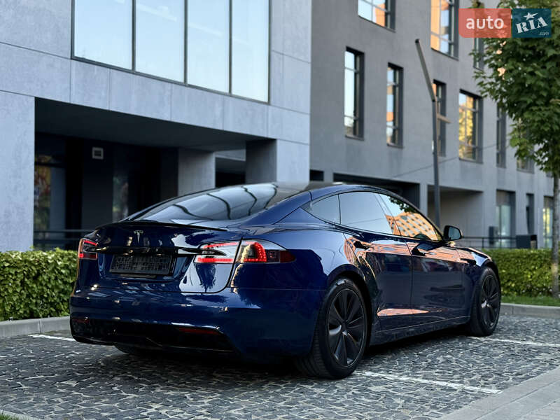 Tesla-59