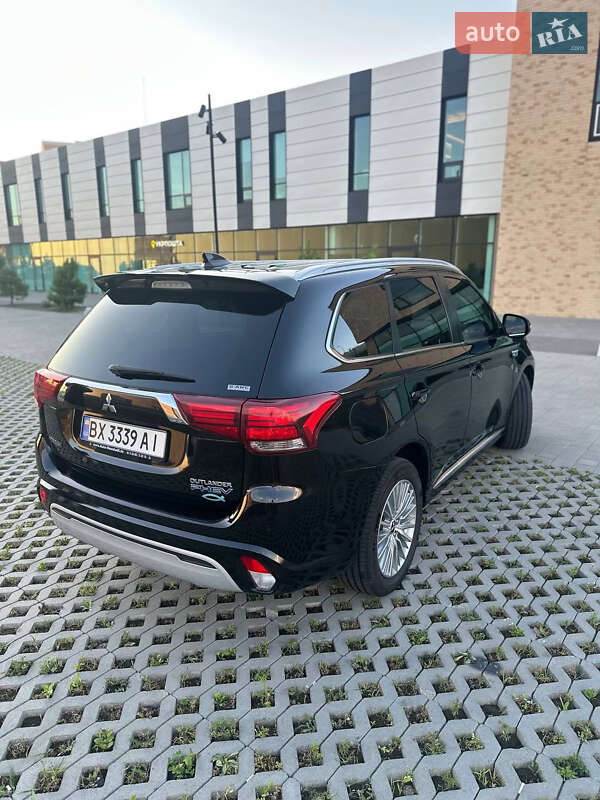 Mitsubishi Outlander 2018