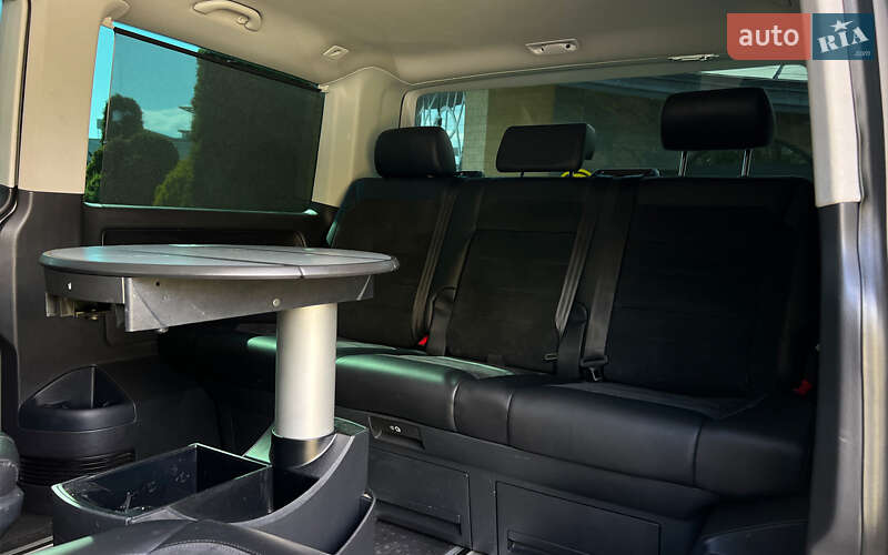 Volkswagen Multivan 2017