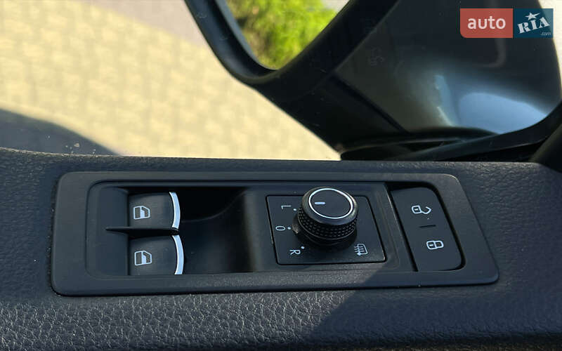 Volkswagen Multivan 2017