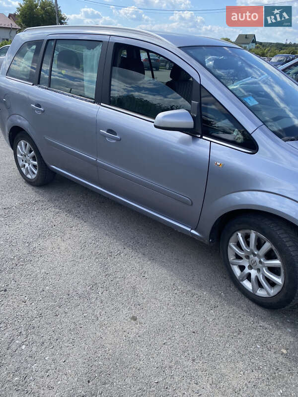 Opel Zafira 2007