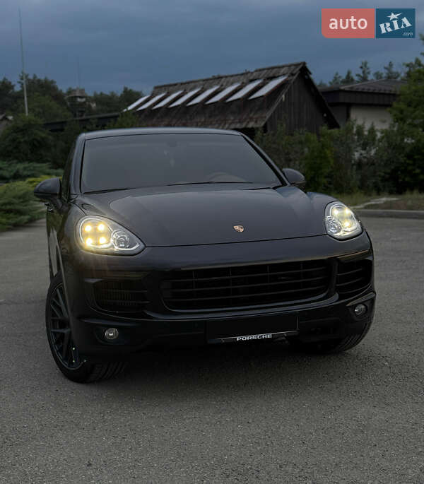 Porsche Cayenne 2014